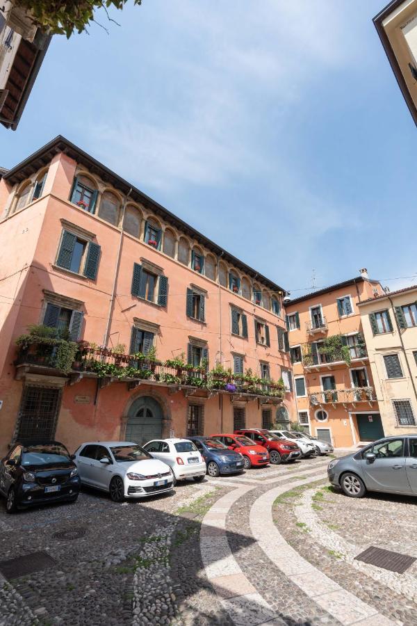 Romeo And Juliet Apartments فيرونا المظهر الخارجي الصورة