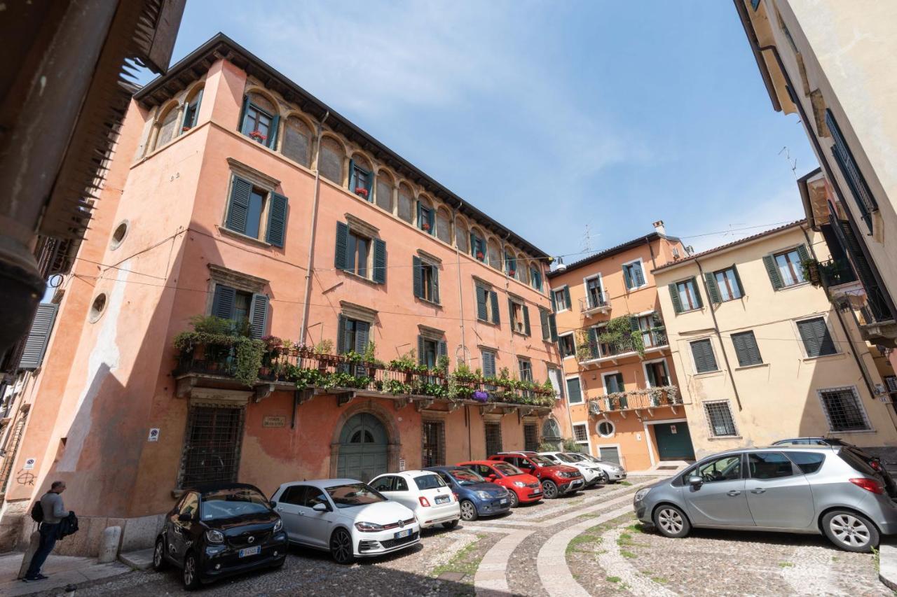 Romeo And Juliet Apartments فيرونا المظهر الخارجي الصورة